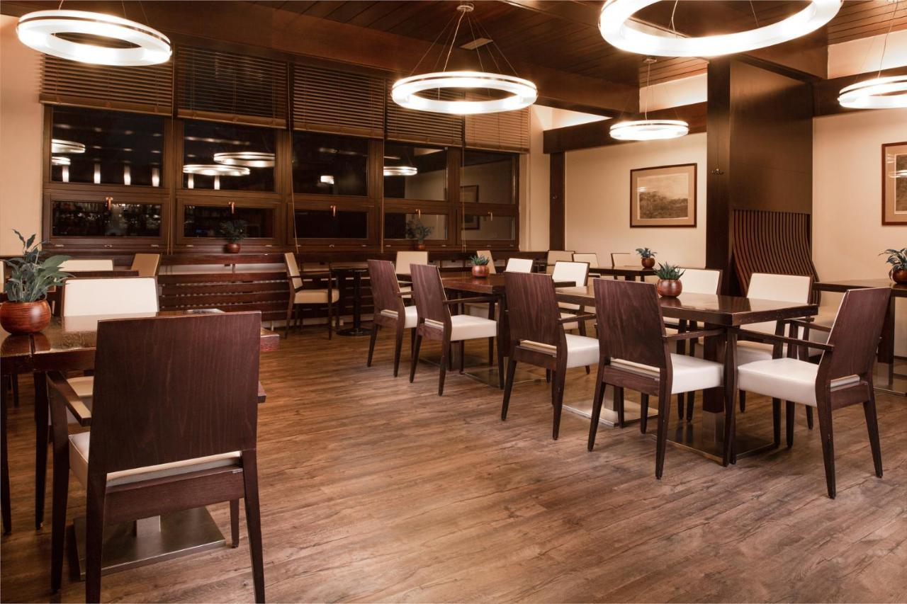 Orea Resort Devet Skal Vysocina Sněžné エクステリア 写真