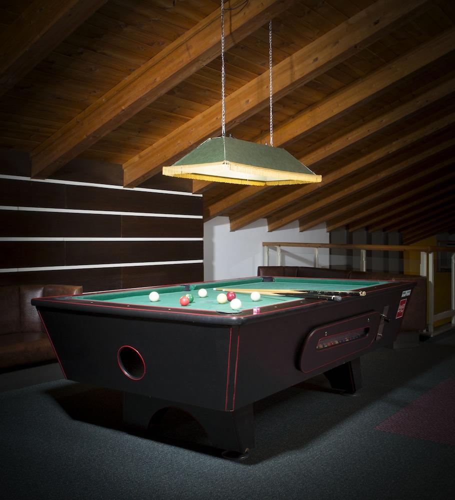 Orea Resort Devet Skal Vysocina Sněžné エクステリア 写真