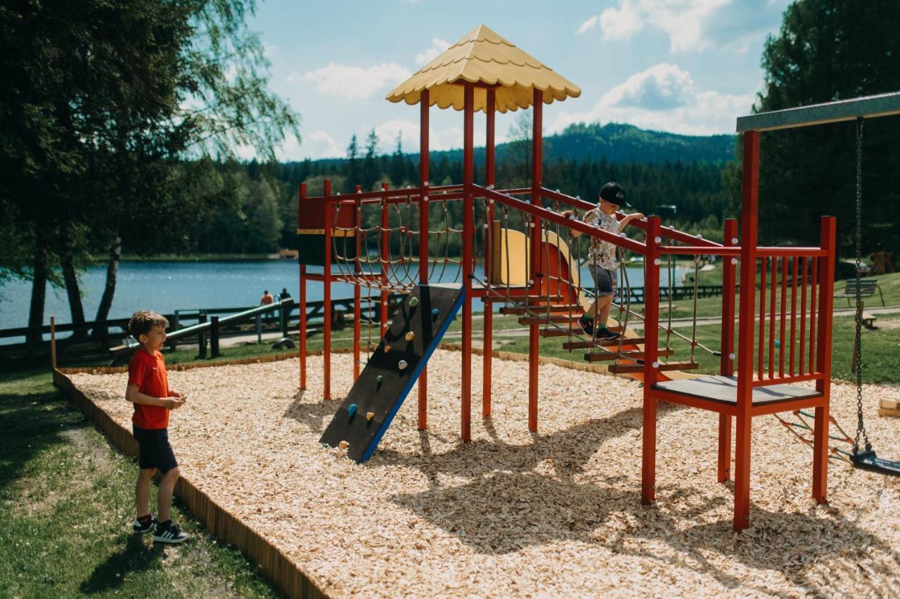Orea Resort Devet Skal Vysocina Sněžné エクステリア 写真