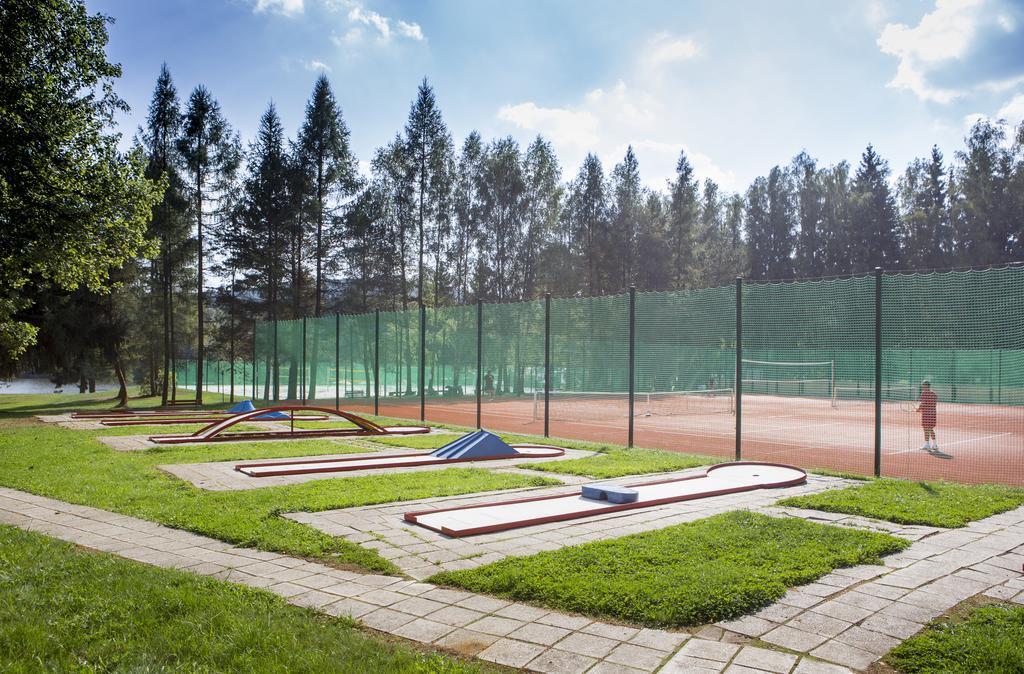 Orea Resort Devet Skal Vysocina Sněžné エクステリア 写真